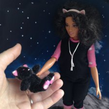 Игровая кукла - Барби пышка, большой лот с одеждой, обувью ...