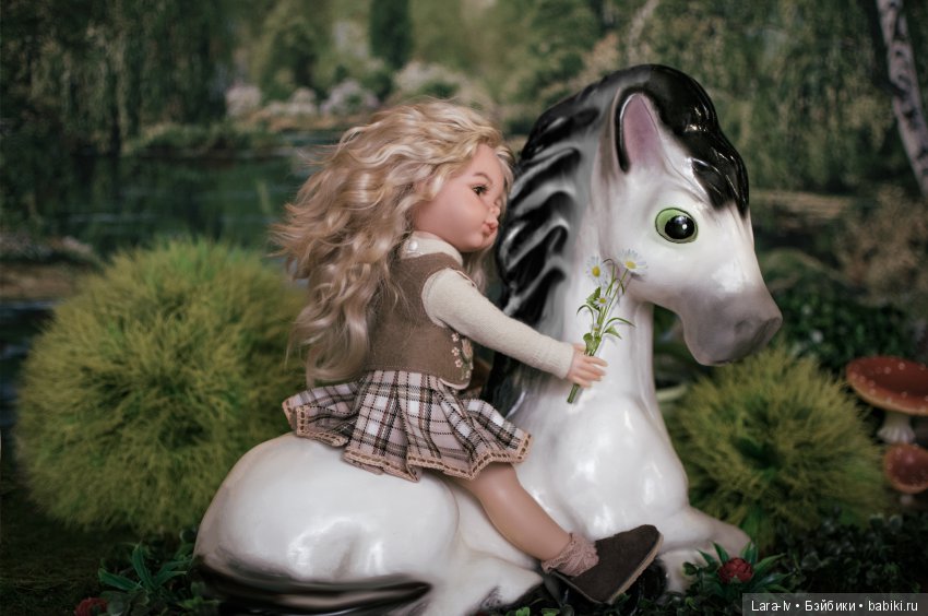 Перерисовка куколки от Lara-lv