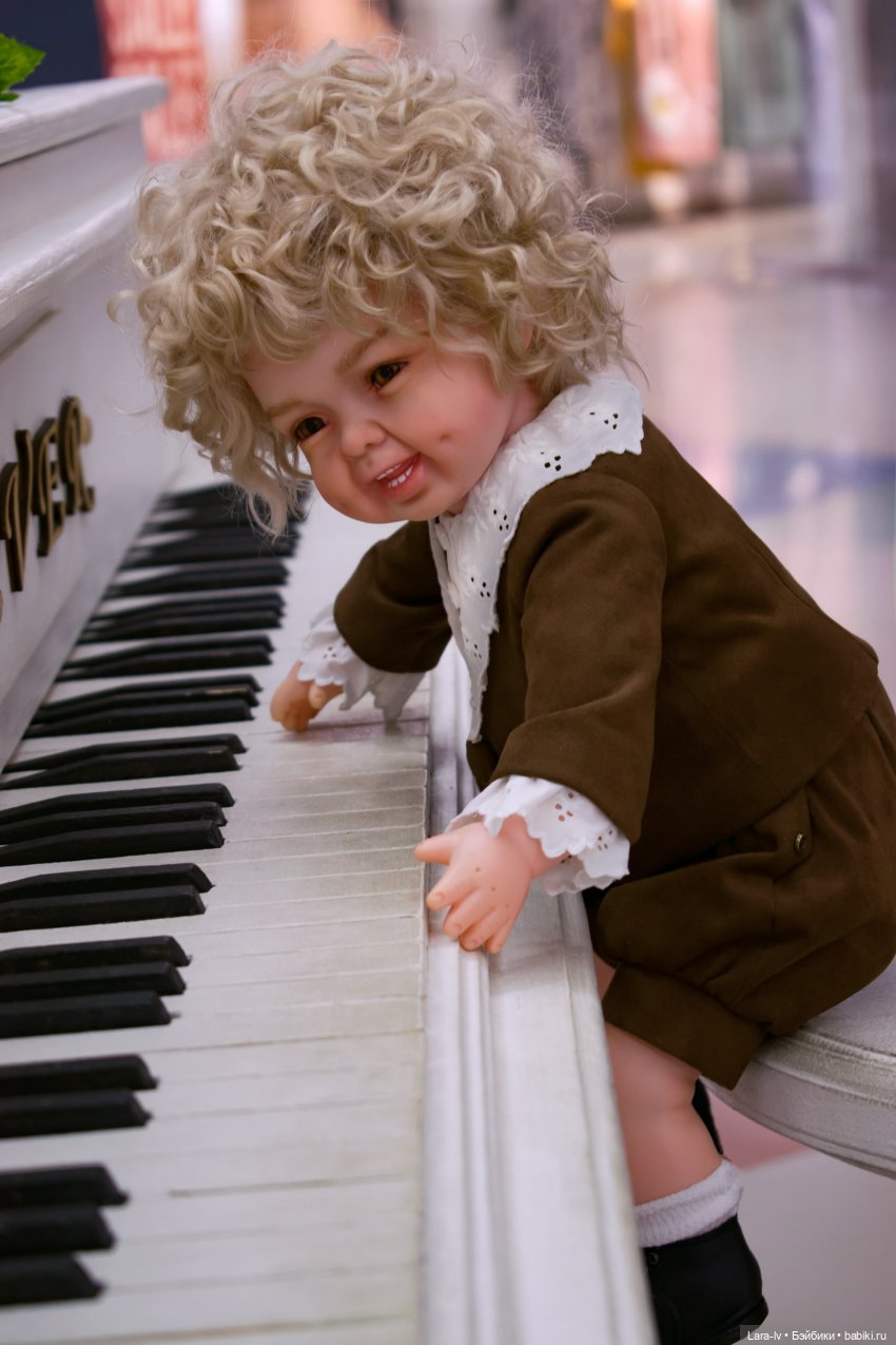 Живые куклы от Лары