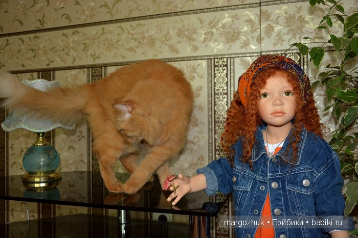 Красотка Арина меняет наряды. Кукла Zawieruszynski (фото 7)
