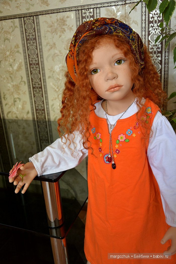 Красотка Арина меняет наряды. Кукла Zawieruszynski (фото 10)