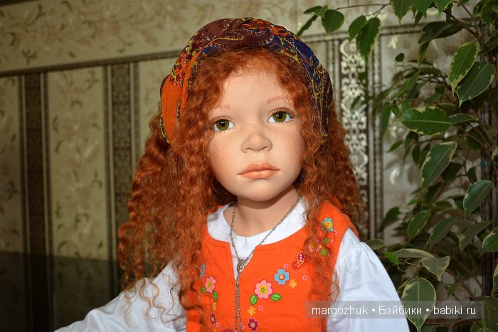 Красотка Арина меняет наряды. Кукла Zawieruszynski