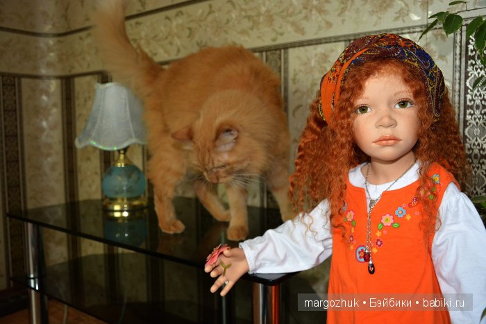 Красотка Арина меняет наряды. Кукла Zawieruszynski