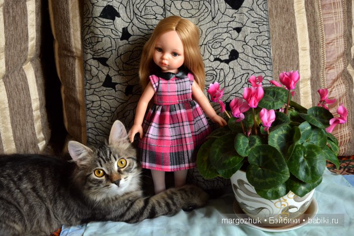 Наш Мишка, кажется, влюбился