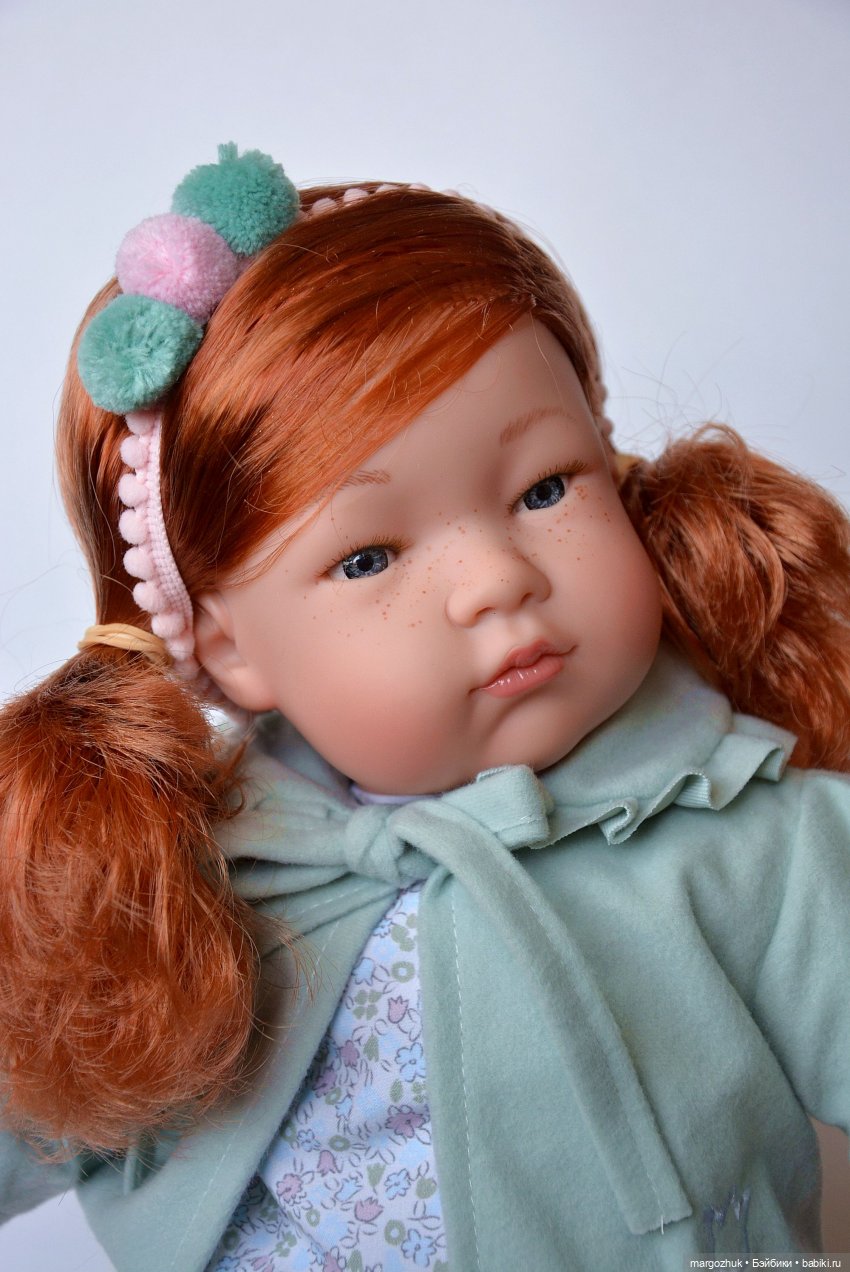 Тая и её друзья — Куклы Nines d'Onil (Нинес): Миа (Mia) (фото 3)