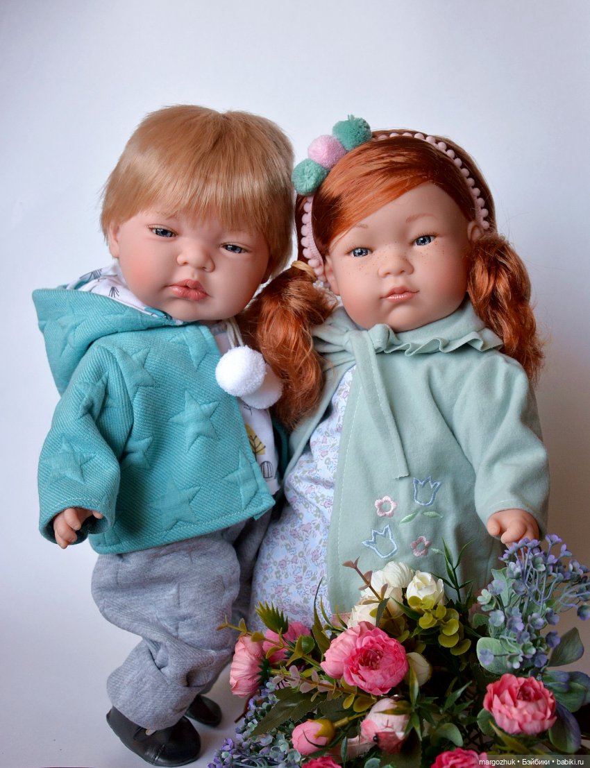 Тая и её друзья — Куклы Nines d'Onil (Нинес): Миа (Mia) (фото 6)