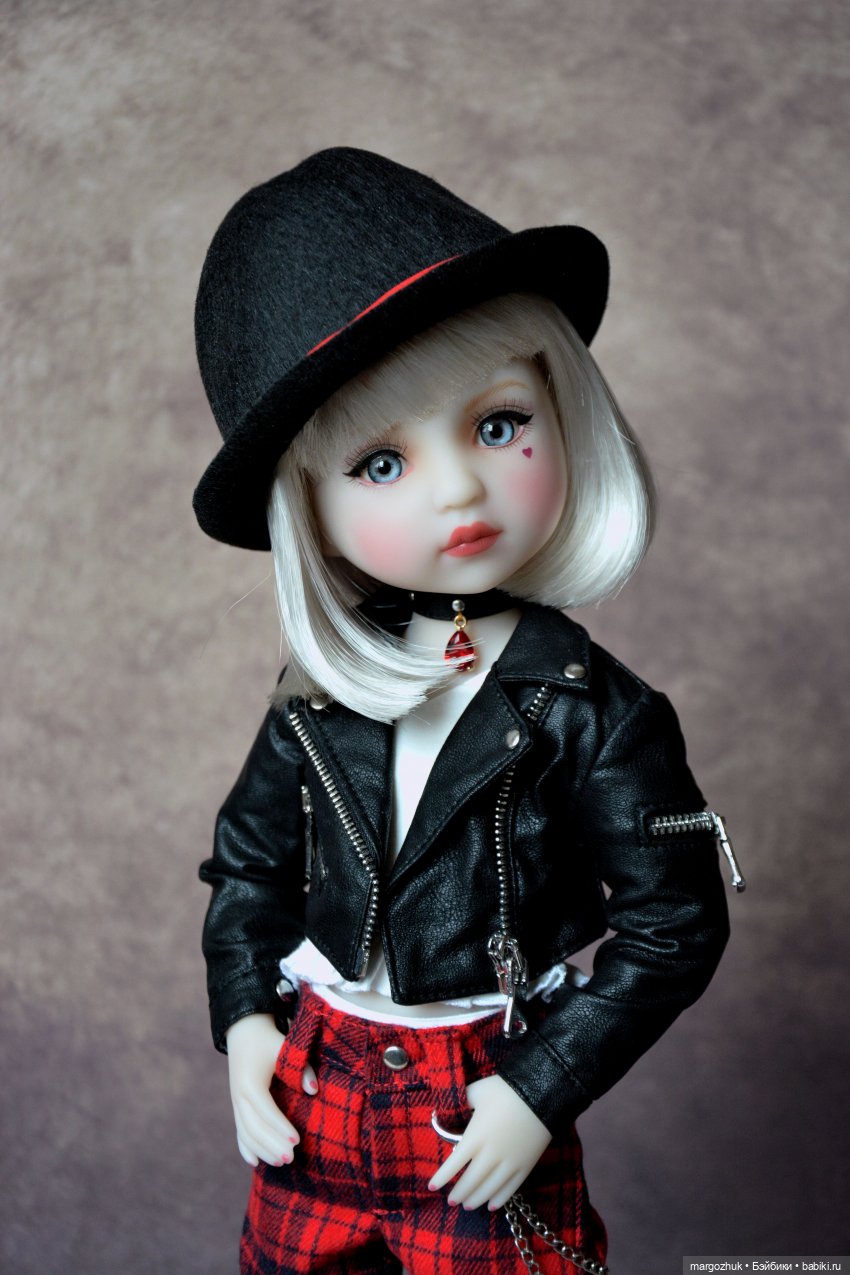 Сандра, которой всё идёт — Куклы Ruby Red (Руби Ред) Fashion Friends: Siblies