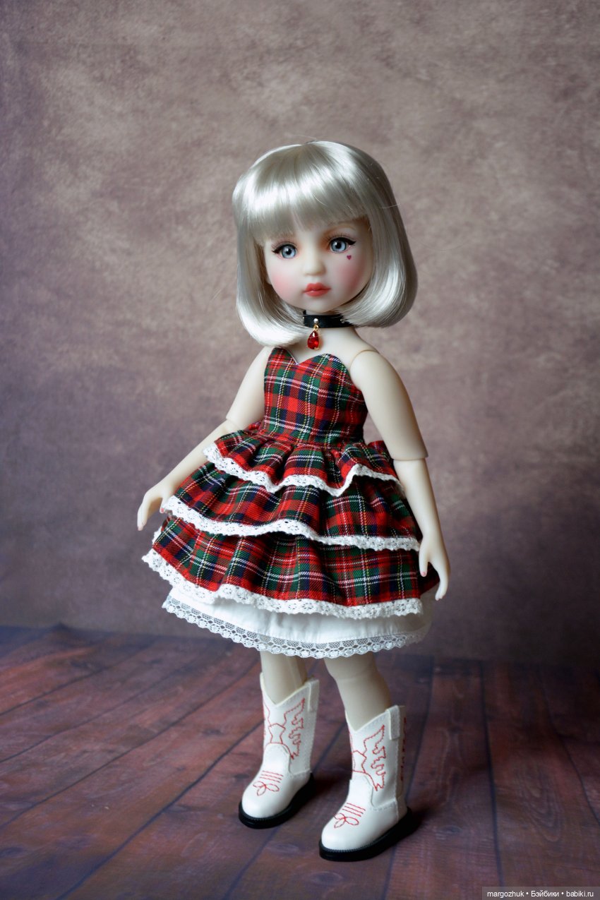 Сандра, которой всё идёт — Куклы Ruby Red (Руби Ред) Fashion Friends: Siblies (фото 5)