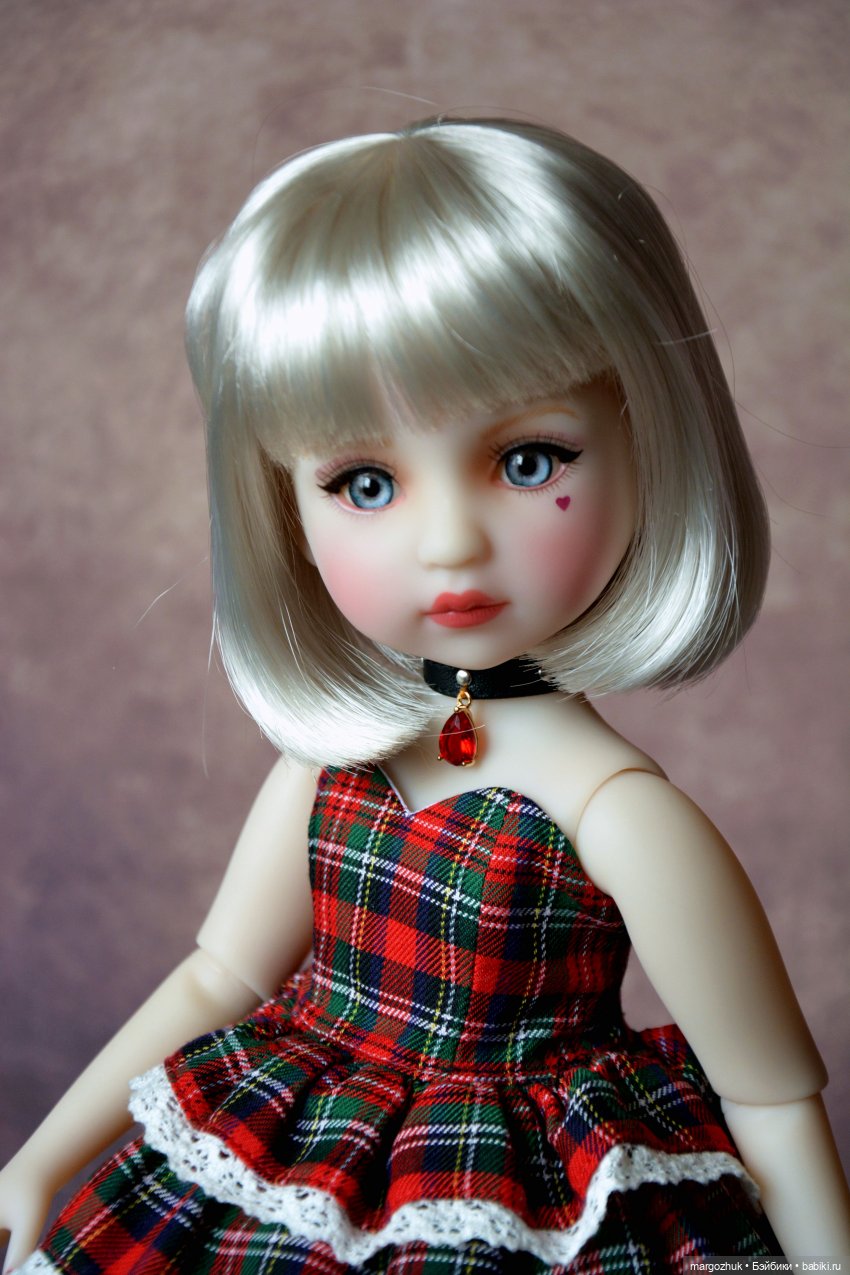 Сандра, которой всё идёт — Куклы Ruby Red (Руби Ред) Fashion Friends: Siblies (фото 4)