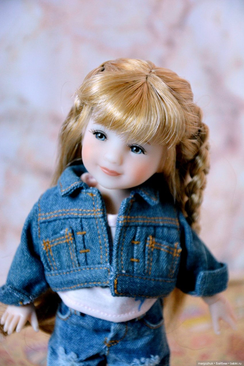 Какая она хорошенькая — Куклы Ruby Red (Руби Ред) Fashion Friends: Siblies (фото 3)