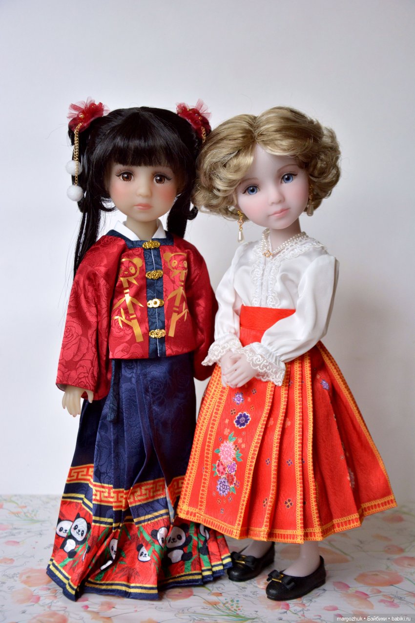 Нежная бунтарка Ruby Red — Куклы Ruby Red (Руби Ред) Fashion Friends: Siblies (фото 4)