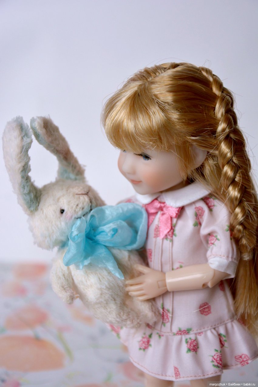 Нежная бунтарка Ruby Red — Куклы Ruby Red (Руби Ред) Fashion Friends: Siblies (фото 8)