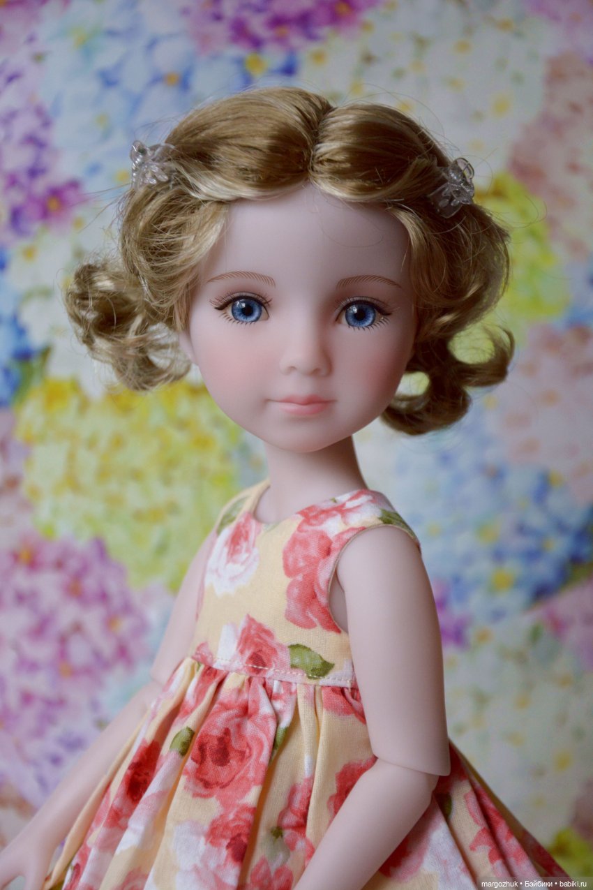 Нежная бунтарка Ruby Red — Куклы Ruby Red (Руби Ред) Fashion Friends: Siblies