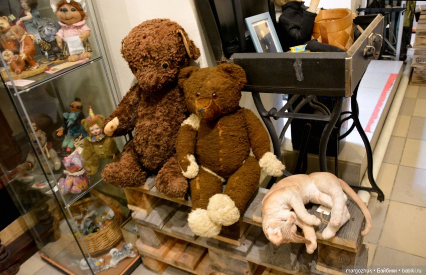 В гостях у сказки — Авторские игрушки из разных материалов: синельная проволока