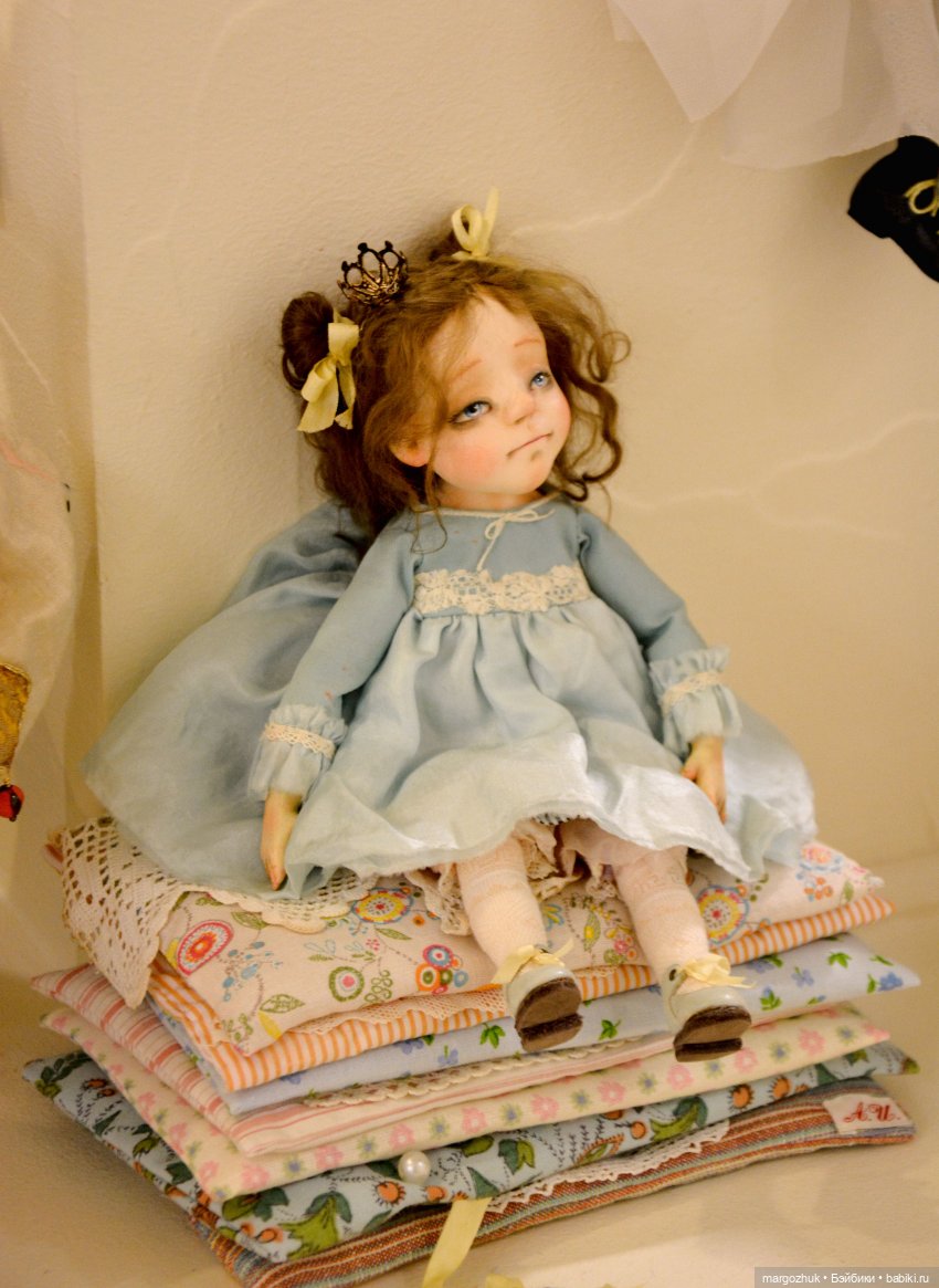 В гостях у сказки — Авторские игрушки из разных материалов: синельная проволока