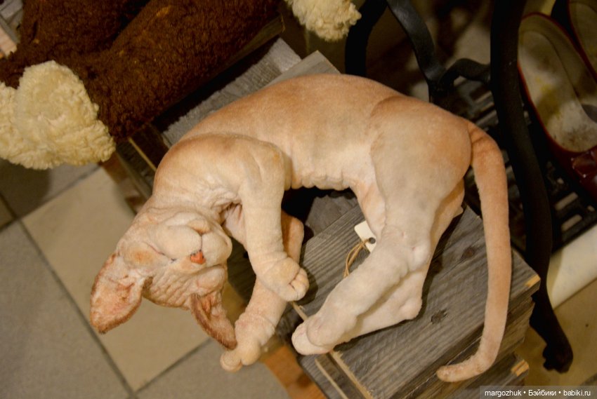 В гостях у сказки — Авторские игрушки из разных материалов: синельная проволока