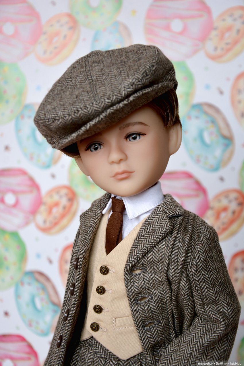 Очаровательный хулиган — Куклы Ruby Red (Руби Ред) Fashion Friends: Siblies (фото 5)