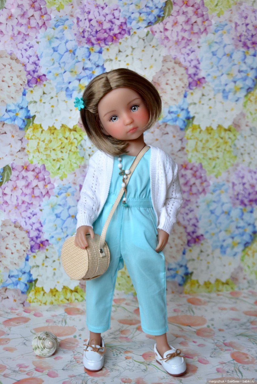 Марина с глазами небесного цвета