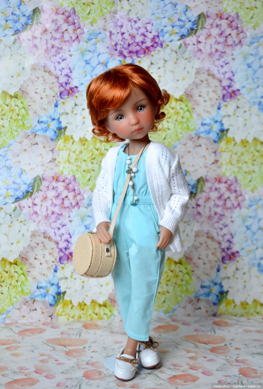 Марина с глазами небесного цвета