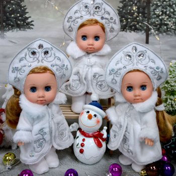 Как наши куклы Новый год встречали