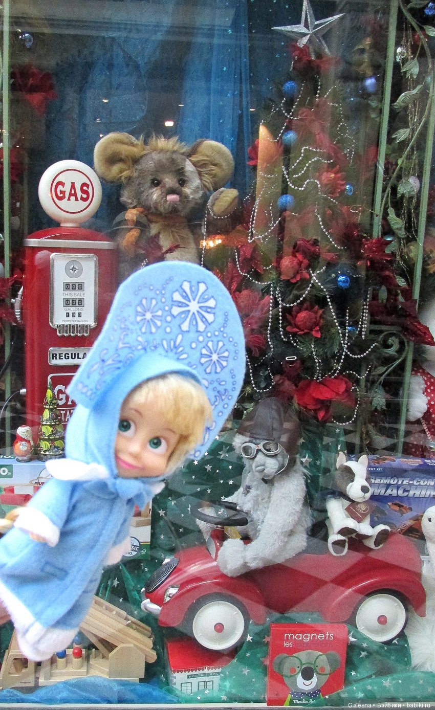 Сити-Луп и ёлки — Куклы Маша и Медведь (Simba): Маша в кармашке (фото 10)