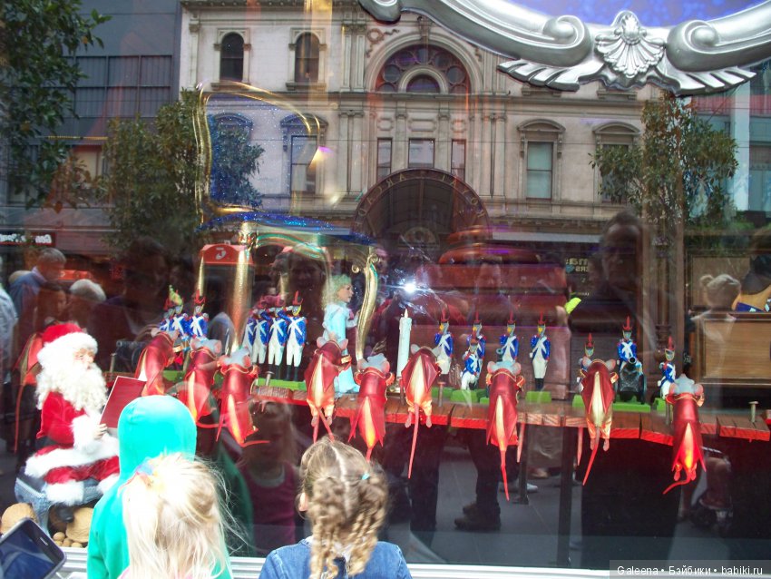 Австралия в январе: Рождественские витрины у «Майера» (фото 3)