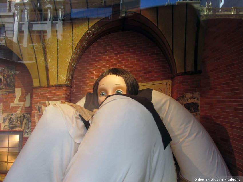 Австралия в январе: Рождественские витрины у «Майера»