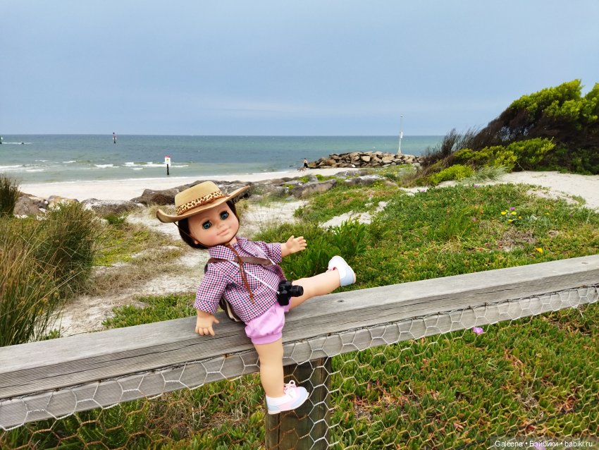 Однажды ... надцать лет спустя. Часть 1: С Сашенькой на море