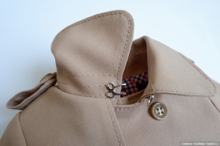 "Стойкий к дождю и туману, колючке и рыболовному крючку... ", или долгая дорога к тренчу