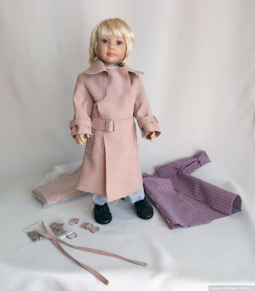 "Стойкий к дождю и туману, колючке и рыболовному крючку... ", или долгая дорога к тренчу