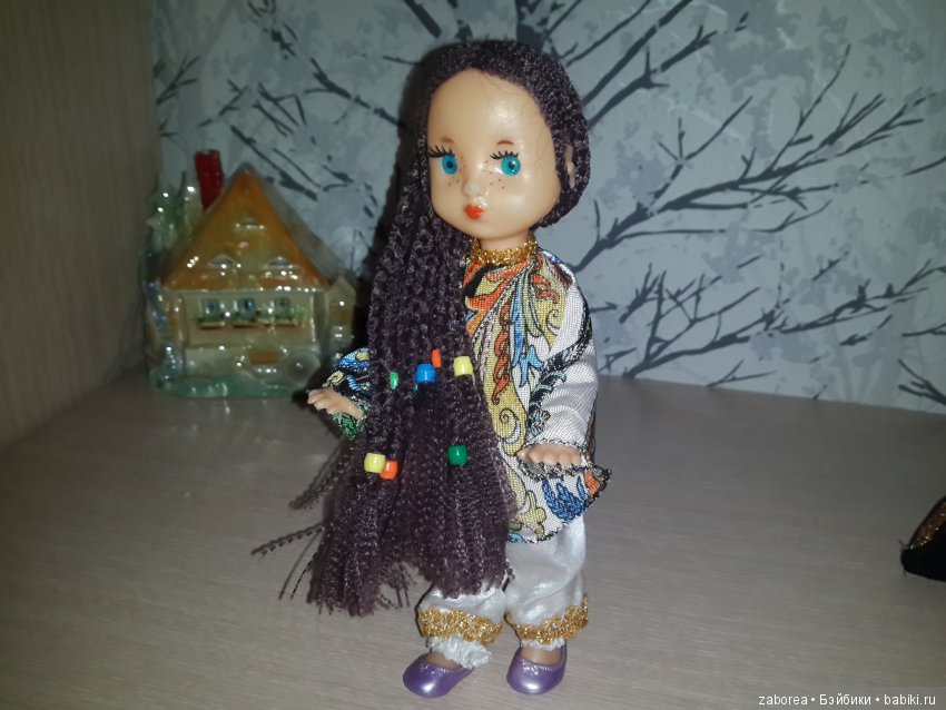 Как молдавская куколка поменяла национальность