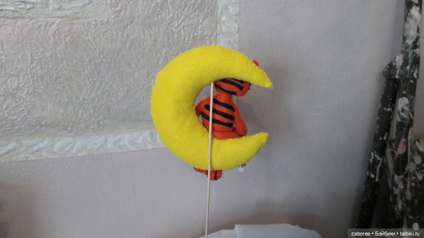 Игрушки из фетра для детского мобиля