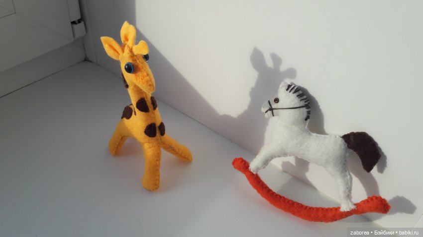 Игрушки из фетра для детского мобиля