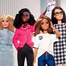 Куклы - политики.