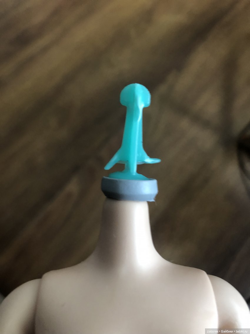 Мой вариант гибридизации нешарнирной пышки от Маттел (фото 2)