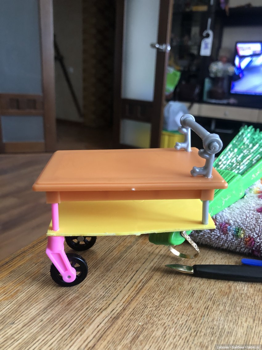 Нужны идеи! Или что можно сделать из инвалидного кресла Барби