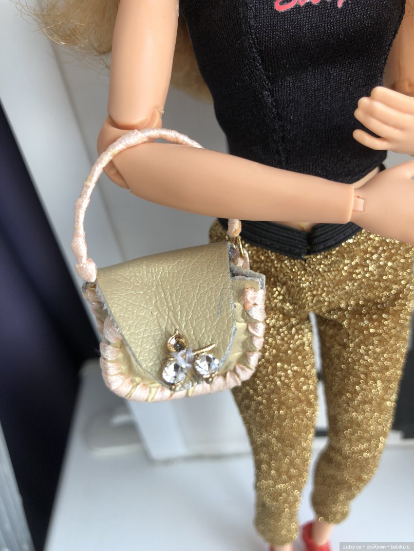 Сумочки для Барби — Авторские украшения и аксессуары для кукол: фото