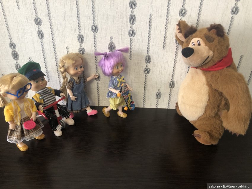 Историческая встреча. Маши и медведь