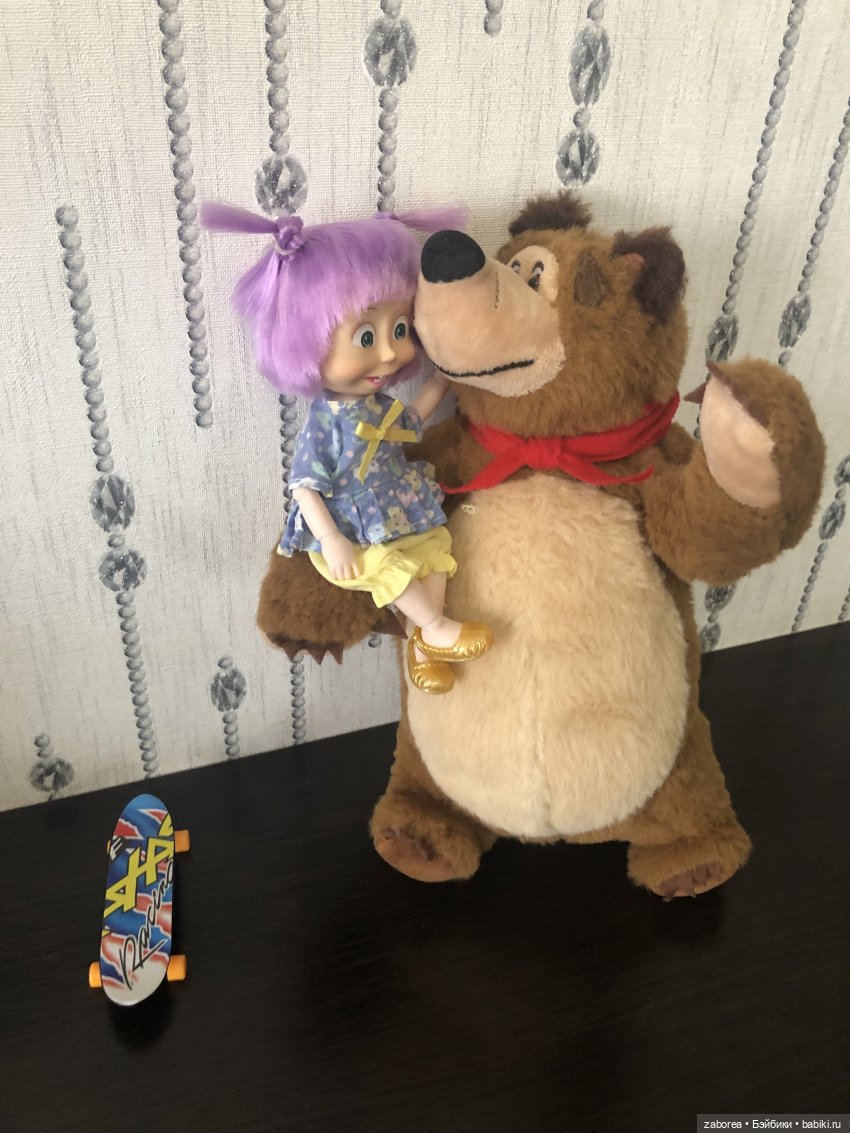 Историческая встреча. Маши и медведь