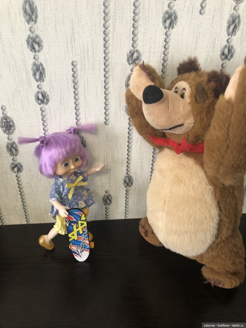 Историческая встреча. Маши и медведь