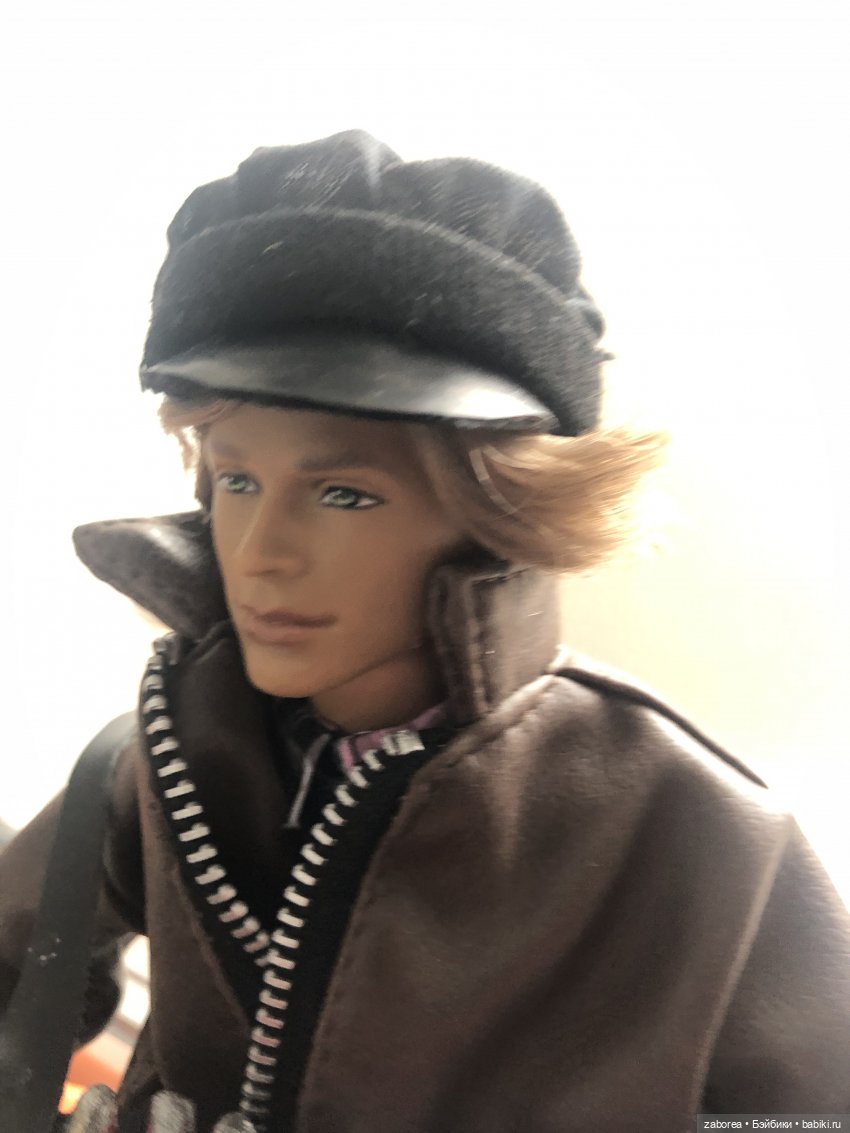 Пост про то, как я делала костюмы и антураж для проекта «Старые песни о главном»