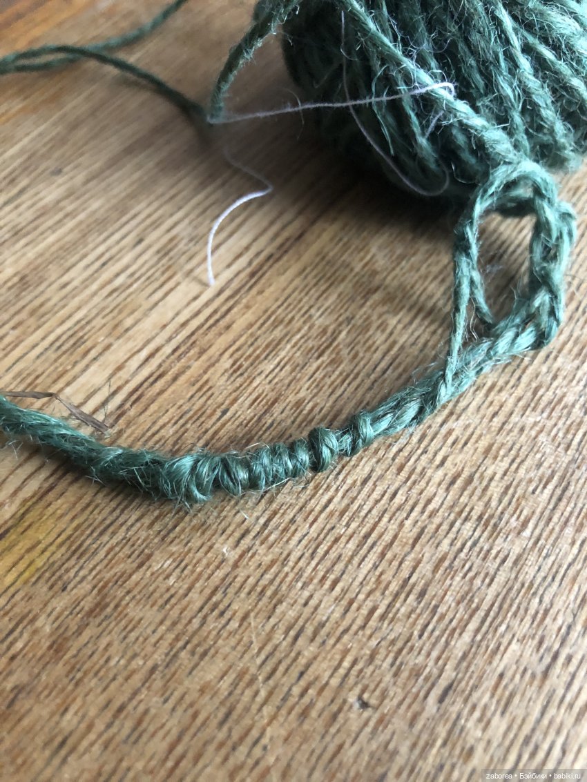 Пост про то, как я делала костюмы и антураж для проекта «Старые песни о главном»