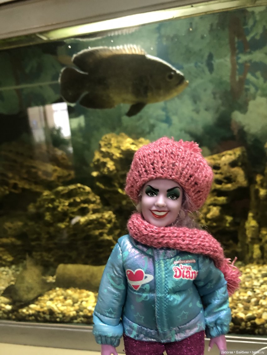 Маргарита Павловна изучает окрестности