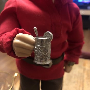 Стакан в подстаканнике.