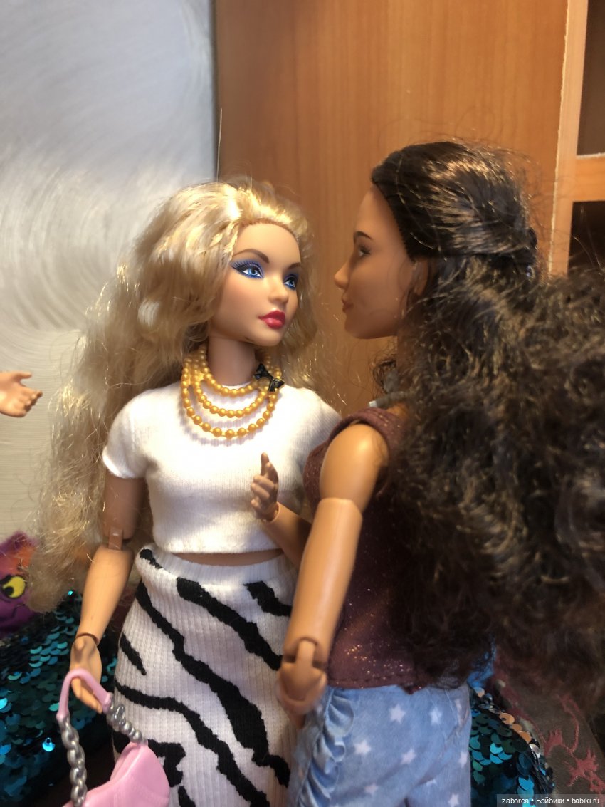 «Случайное» знакомство — Куклы Barbie (Барби): Looks (фото 8)