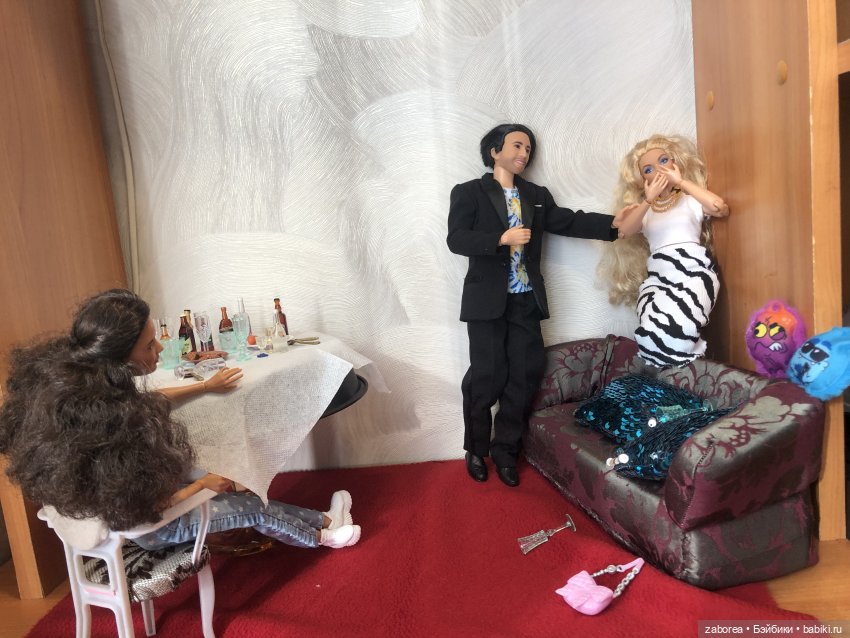 «Случайное» знакомство — Куклы Barbie (Барби): Looks