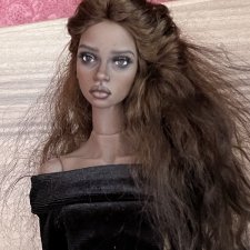 Продам красивую куклу Сашу