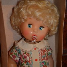 Кукла СССР .Кукла (Вика).Совершенно новая !в  коробке!