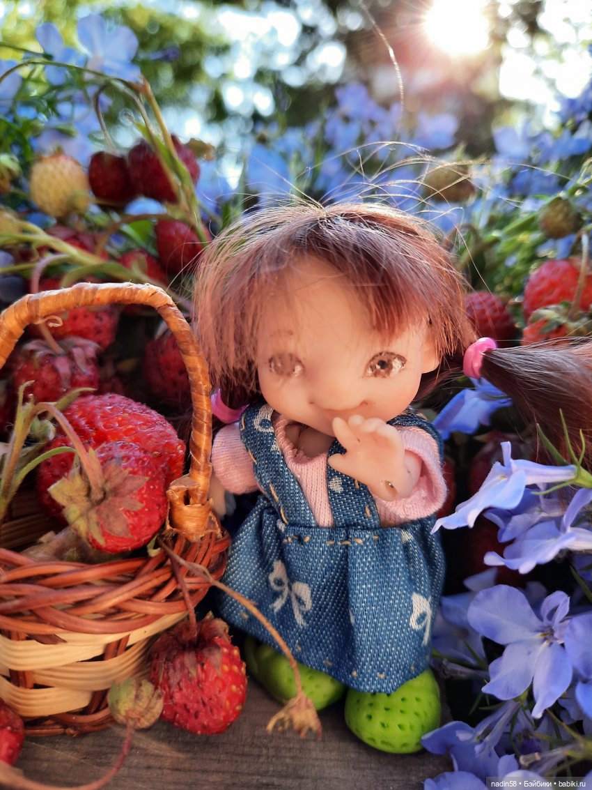 Малыши с ягодной полянки — Лепка авторских игрушек и папье (фото 4)