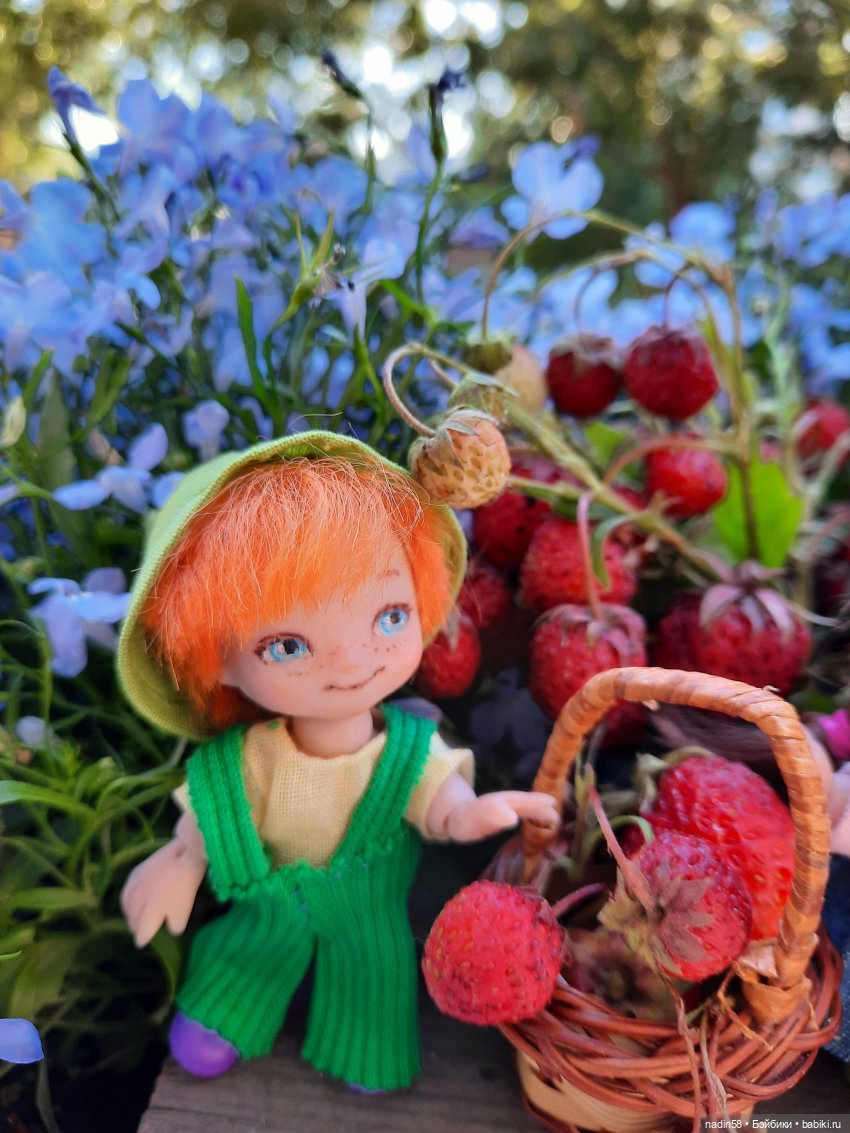 Малыши с ягодной полянки — Лепка авторских игрушек и папье (фото 3)